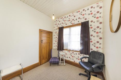 Photo of property in 18 Bryant Street, Takaro, Palmerston North, 4412