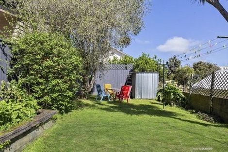Photo of property in 65 Herald Street, Berhampore, Wellington, 6023