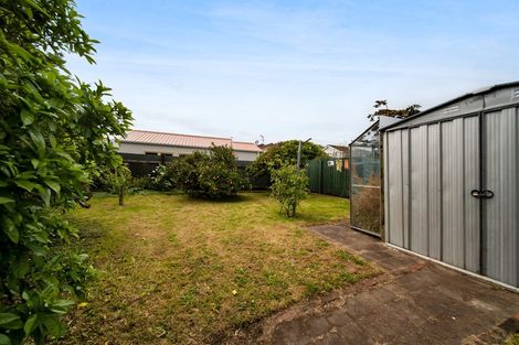 Photo of property in 68 Collins Street, Hawera, 4610