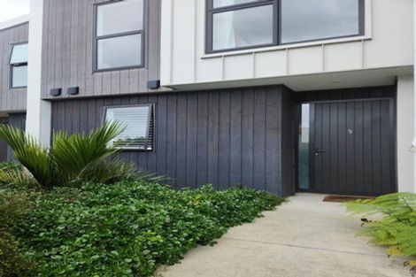 Photo of property in 5/82 East Coast Road, Milford, Auckland, 0620