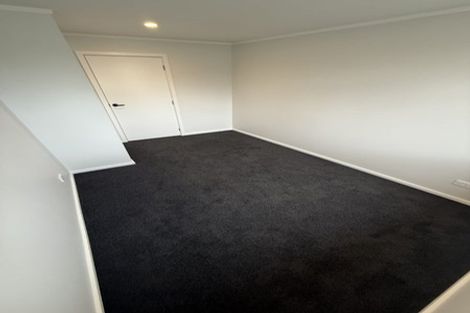 Photo of property in 1 Robertshawe Crescent, Dannevirke, 4930