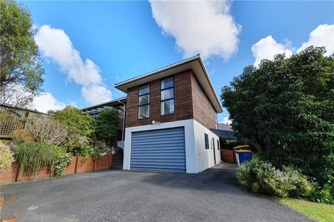 Photo of property in 12 Cherub Place, West Harbour, Auckland, 0618