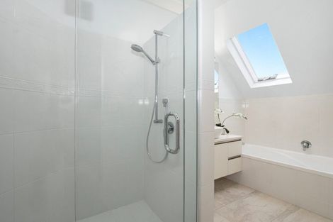 Photo of property in 2/28 The Mall, Mount Maunganui, 3116