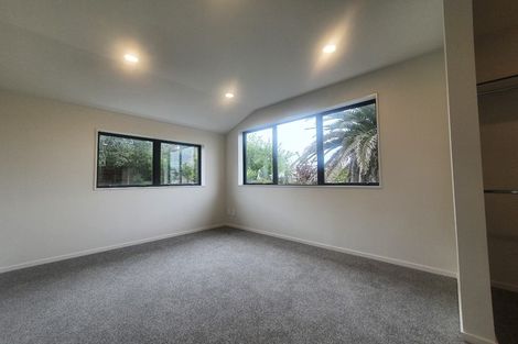 Photo of property in 3d Datura Place, Sunnynook, Auckland, 0620