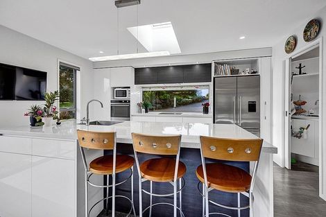 Photo of property in 184b Seaview Road, Westown, New Plymouth, 4310