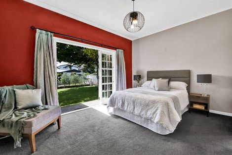 Photo of property in 168 Brooklands Road, Vogeltown, New Plymouth, 4310