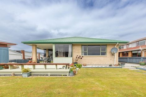 Photo of property in 20 Parfitt Place, Greymouth, 7805