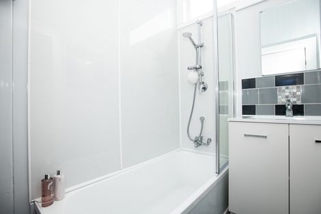 Photo of property in 6 Dominion Road, Te Hapara, Gisborne, 4010