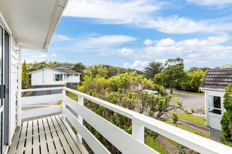 Photo of property in 1 Fathom Lane, Whitby, Porirua, 5024