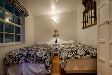 Photo of property in 64 Beach Valley Road, Piha, 0772