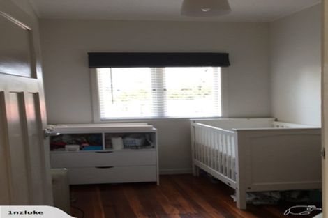 Photo of property in 3a Derwent Street, Morningside, Auckland, 1022