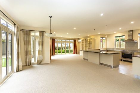 Photo of property in 25 Totara Street, Fendalton, Christchurch, 8041