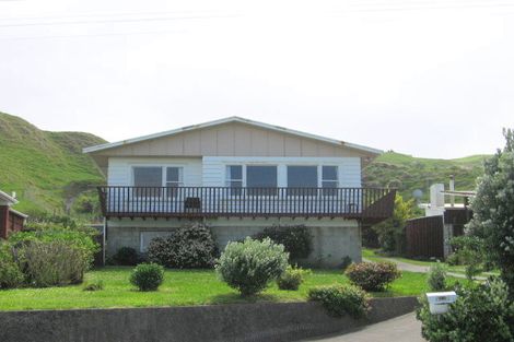 Photo of property in 93 Moana Road, Okitu, Gisborne, 4010
