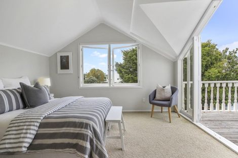 Photo of property in 60 Princes Street, Northcote Point, Auckland, 0627