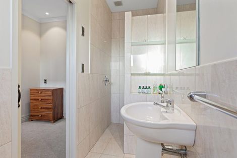 Photo of property in 164b Oceanbeach Road, Mount Maunganui, 3116