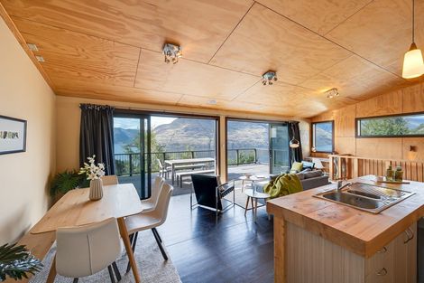 Photo of property in 48b Dart Place, Fernhill, Queenstown, 9300