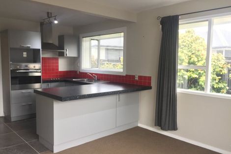 Photo of property in 2/226 Wainoni Road, Avondale, Christchurch, 8061