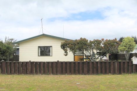 Photo of property in 107 Tui Road, Whangamata, 3620