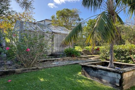 Photo of property in 13 Jellicoe Road, Murrays Bay, Auckland, 0630