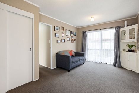 Photo of property in 43 Lansdowne Crescent, Glenview, Hamilton, 3206