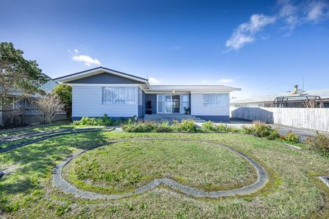 Photo of property in 8 Mckay Crescent, Dargaville, 0310