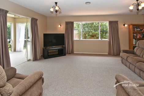 Photo of property in 3 Pyatt Place, Redwood, Christchurch, 8051