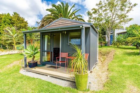 Photo of property in 59 Wairimu Way, Waipu, 0582