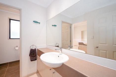 Photo of property in 25 School Road, Paihia, 0200