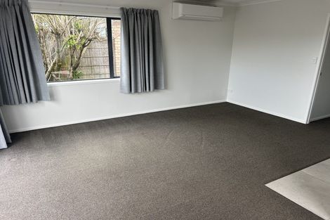 Photo of property in 18 Gortin Close, East Tamaki, Auckland, 2013