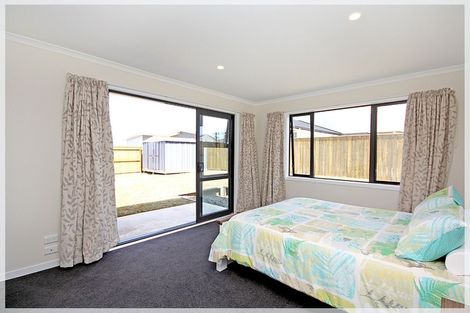 Photo of property in 5 Story Street, Foxton Beach, Foxton, 4815