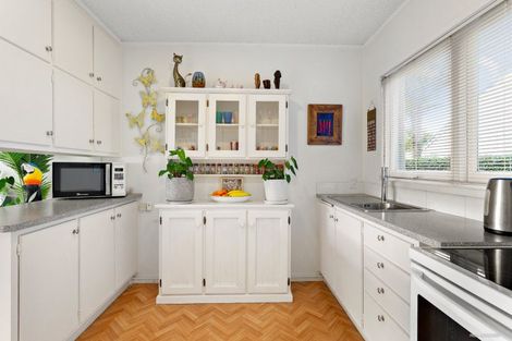 Photo of property in 11/16 Queens Parade, Devonport, Auckland, 0624