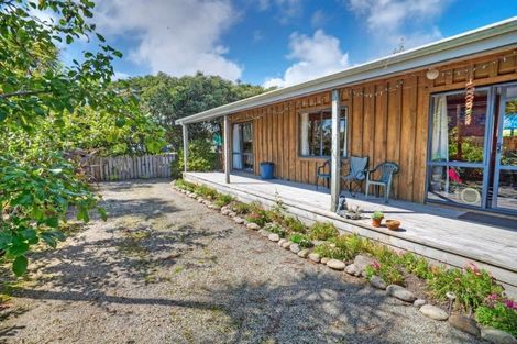 Photo of property in 31 Ngahue Crescent, Carters Beach, Westport, 7825
