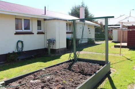 Photo of property in 2a Grasmere Street, Waimataitai, Timaru, 7910