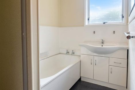Photo of property in 1/15 Sandiacre Way, Browns Bay, Auckland, 0630