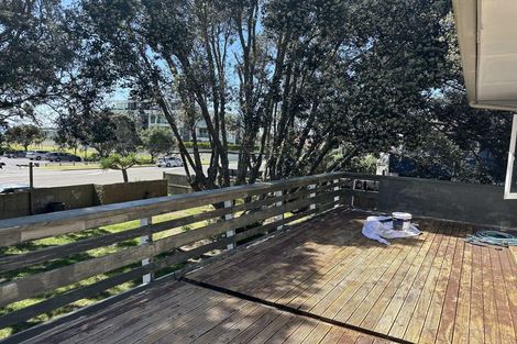 Photo of property in 1/422 Hibiscus Coast Highway, Orewa, 0931