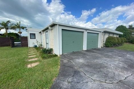 Photo of property in 21a Bramley Drive, Farm Cove, Auckland, 2012