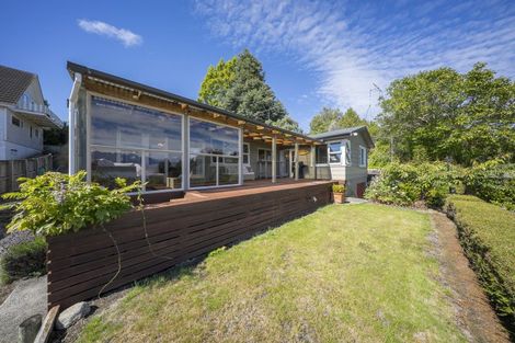 Photo of property in 6 Cathedral Drive, Manapouri, 9679