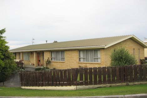 Photo of property in 2 Michies Road, Balclutha, 9230
