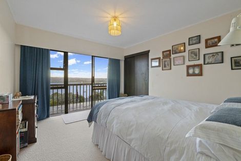 Photo of property in 32 Telstar Place, Beach Haven, Auckland, 0626