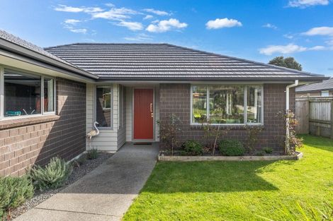 Photo of property in 4 Pohatu Lane, Otaki, 5512