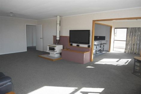 Photo of property in 179 Hobsonville Road, Hobsonville, Auckland, 0618