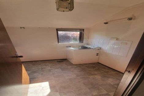 Photo of property in 3 Malters Place, Browns Bay, Auckland, 0630