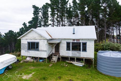 Photo of property in 623 Bickerstaffe Road, Maungaturoto, 0587