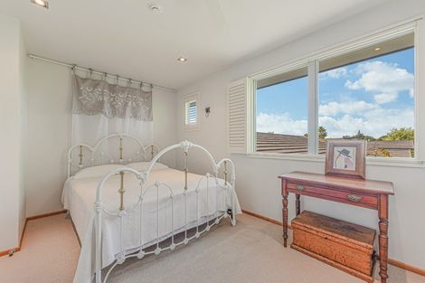 Photo of property in 16 Aratia Way, Richmond, 7020