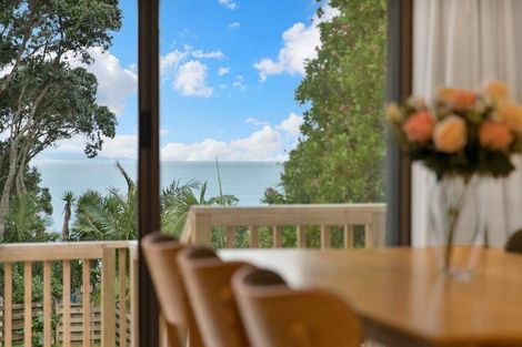 Photo of property in 79 Duncansby Road, Stanmore Bay, Whangaparaoa, 0932