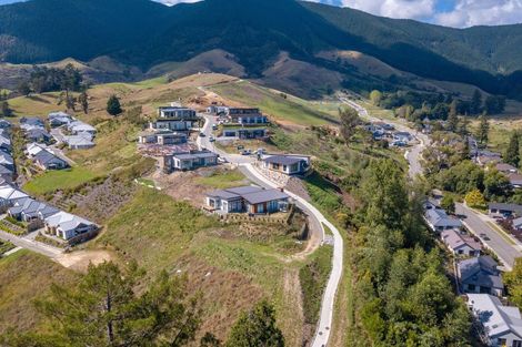 Photo of property in 28 Hill Tops Way, Stoke, Nelson, 7011