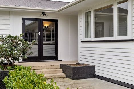 Photo of property in 5 Sutton Crescent, Hillcrest, Hamilton, 3216