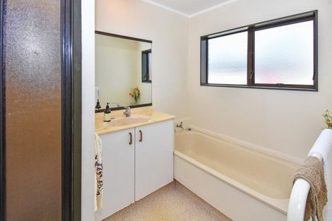 Photo of property in 2/126 Carruth Road, Papatoetoe, Auckland, 2025