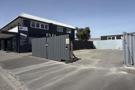 Photo of property in 182 Shaw Avenue, New Brighton, Christchurch, 8083