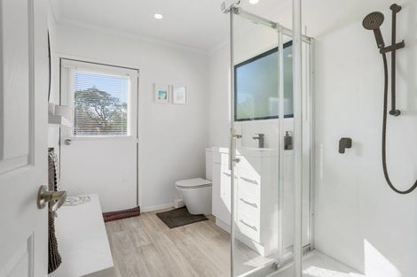Photo of property in 40 Holland Close, Pauanui, Hikuai, 3579